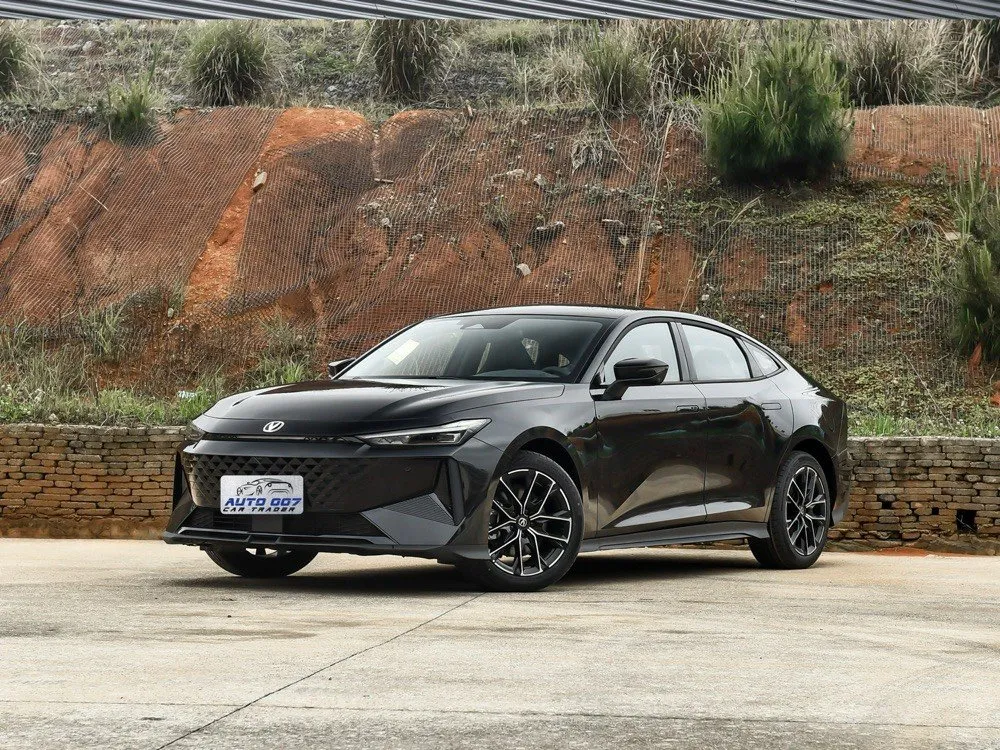 창안 유니브 플러그인 하이브리드 자동차