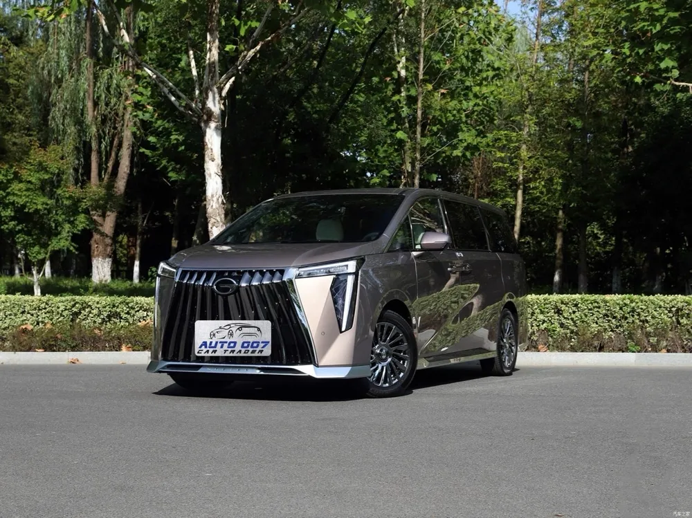 트럼치 M8 하이브리드 카